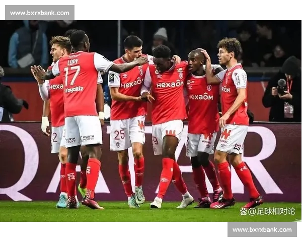 法甲比分全景解析与豪门对决赛况深度观察及争冠形势全面透视